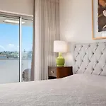 Апартаменты Pdl Skyscape Premium Duplex *
